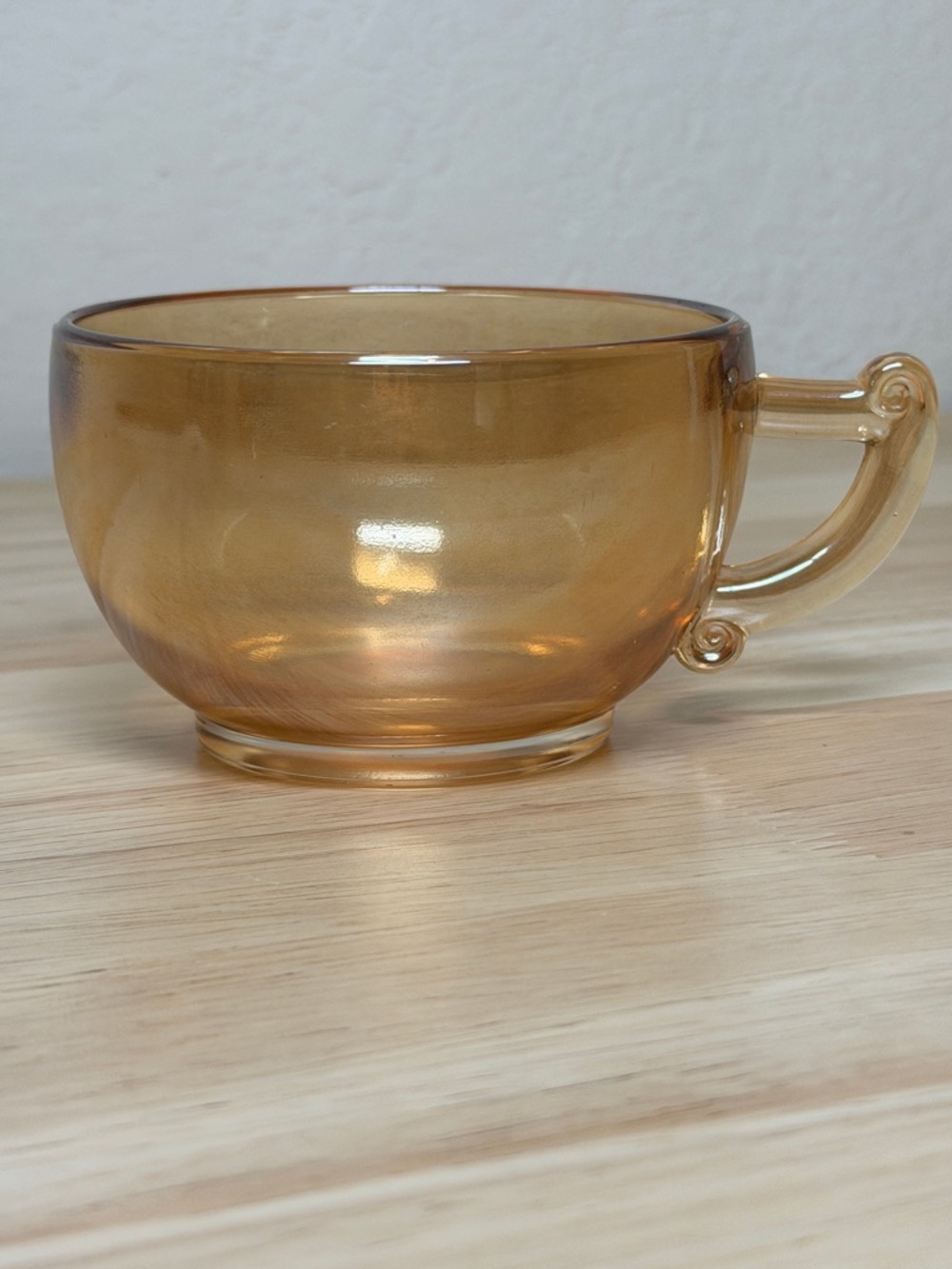 Jeanette Glass Co. Vintage Marigold Carnival Glass cup. 6 oz.